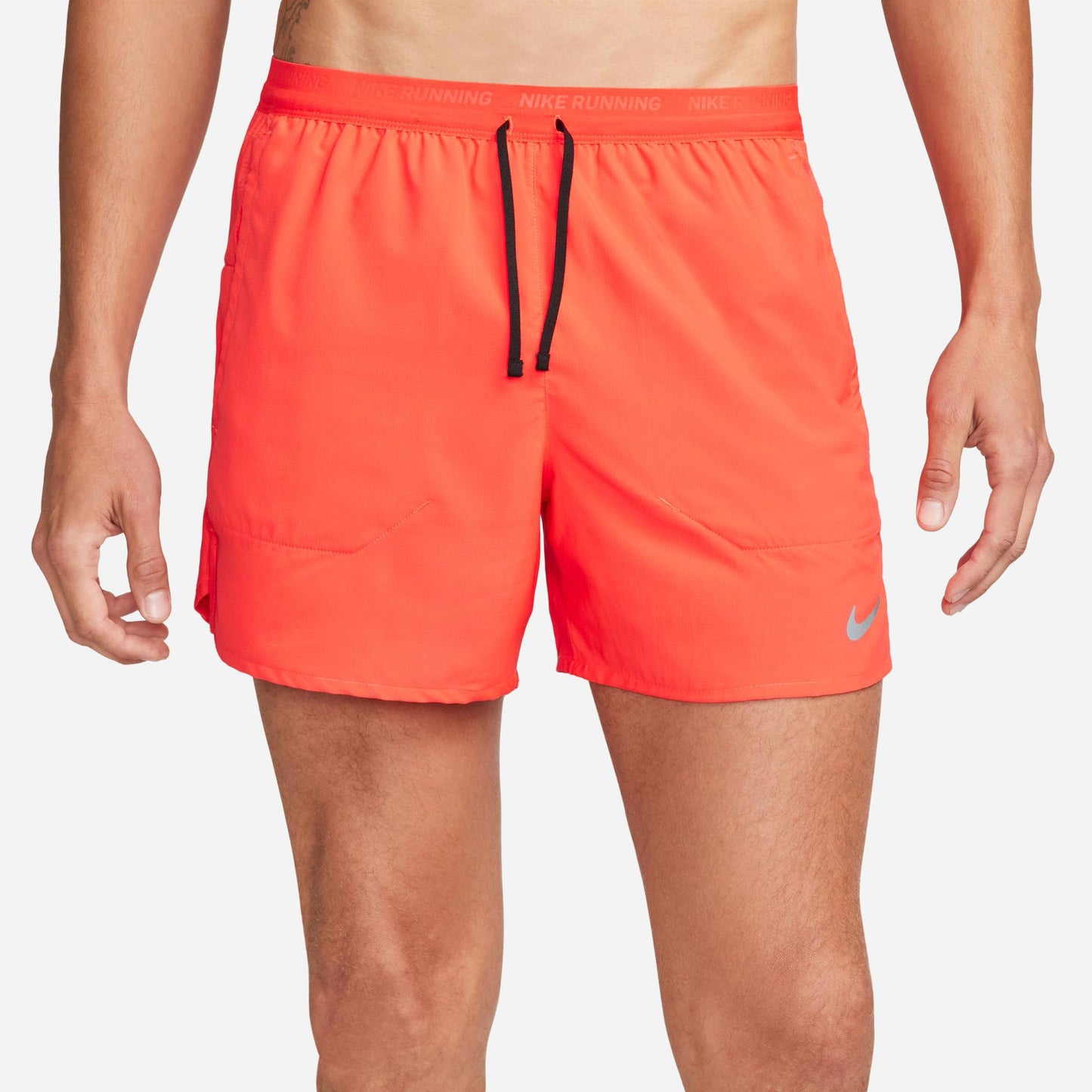 Nike Stride 5in Laufshorts Herren-Rot,Schwarz