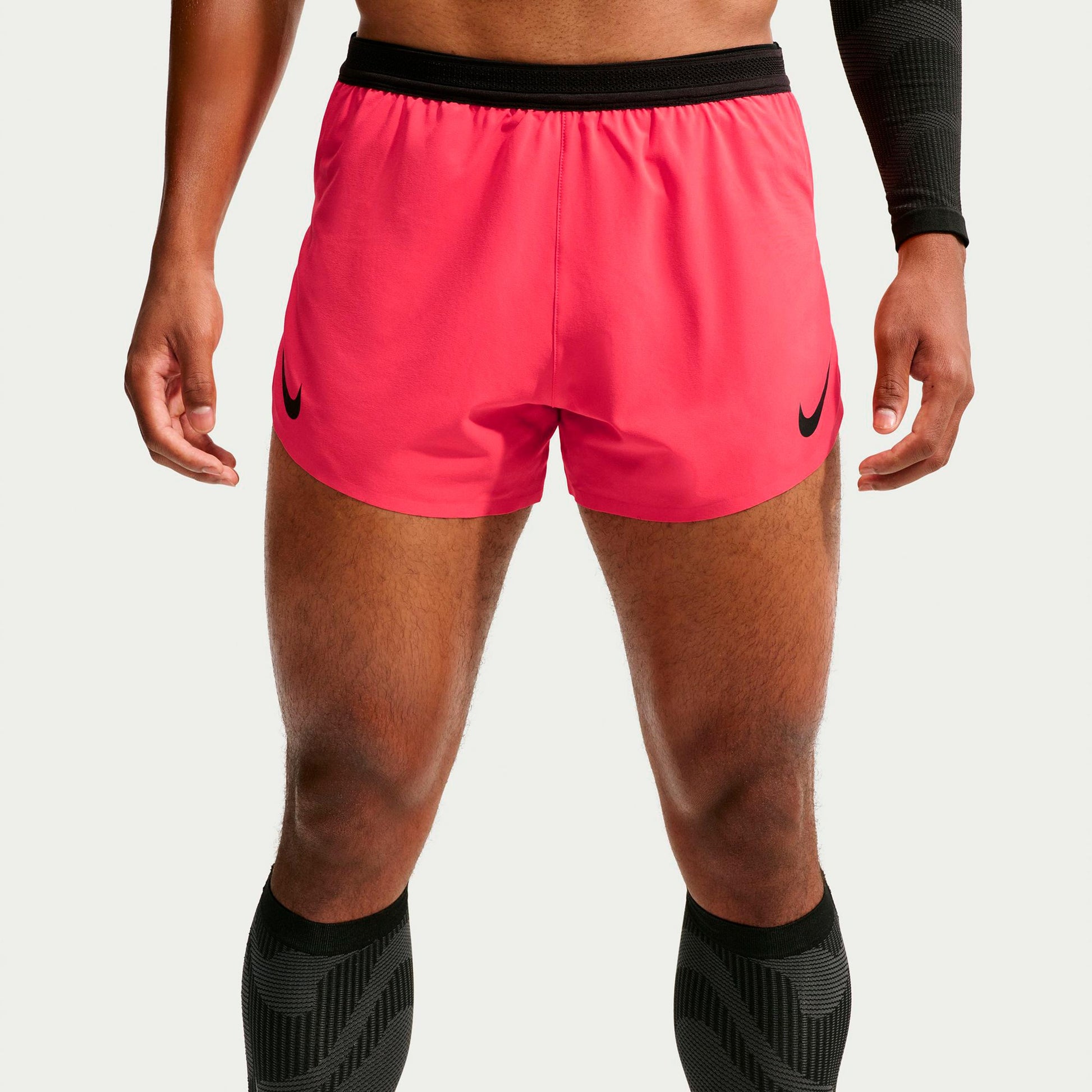 Nike AeroSwift  Laufshorts Herren - rot, schwarz
