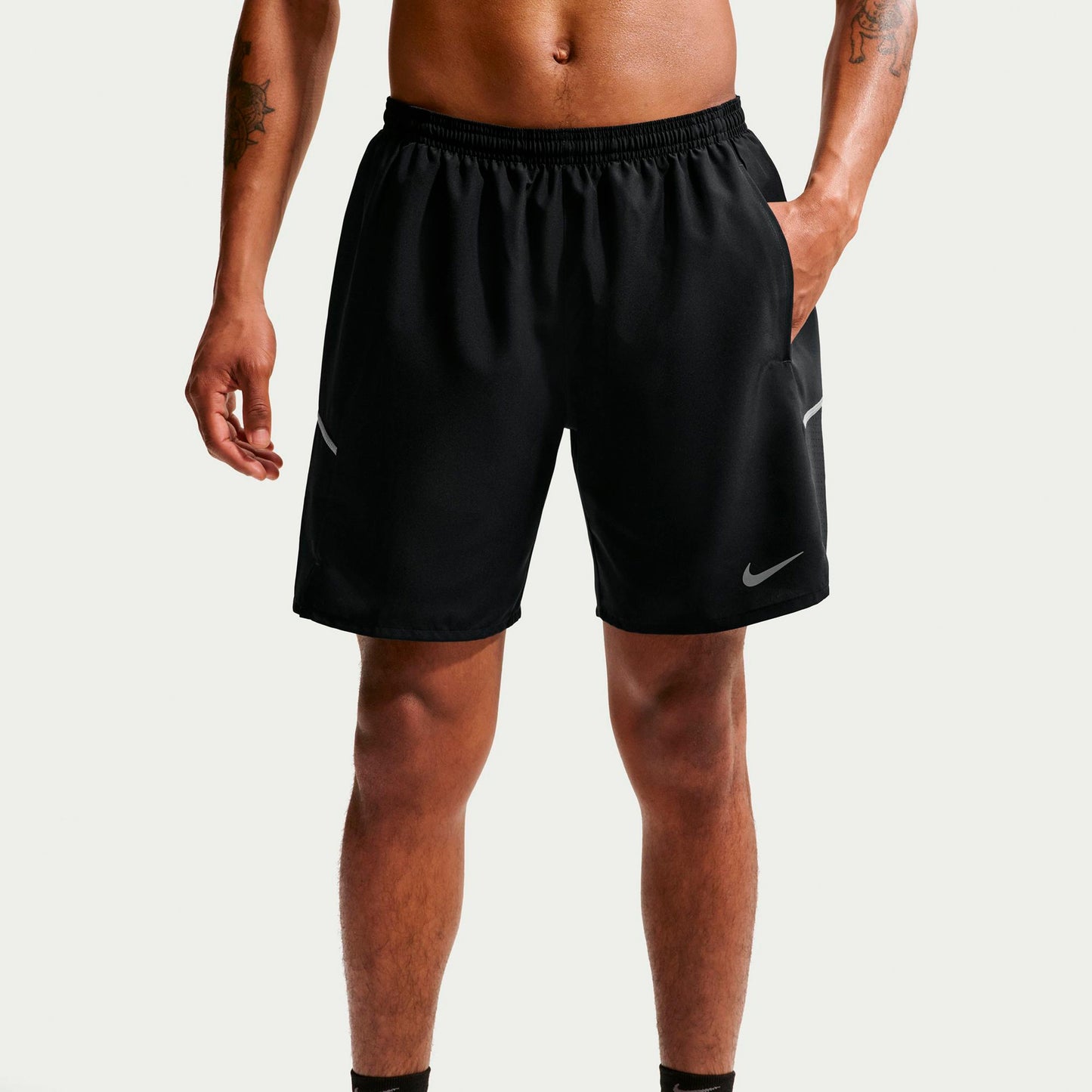 Nike Miler 7in  Laufshorts Herren - schwarz, silber