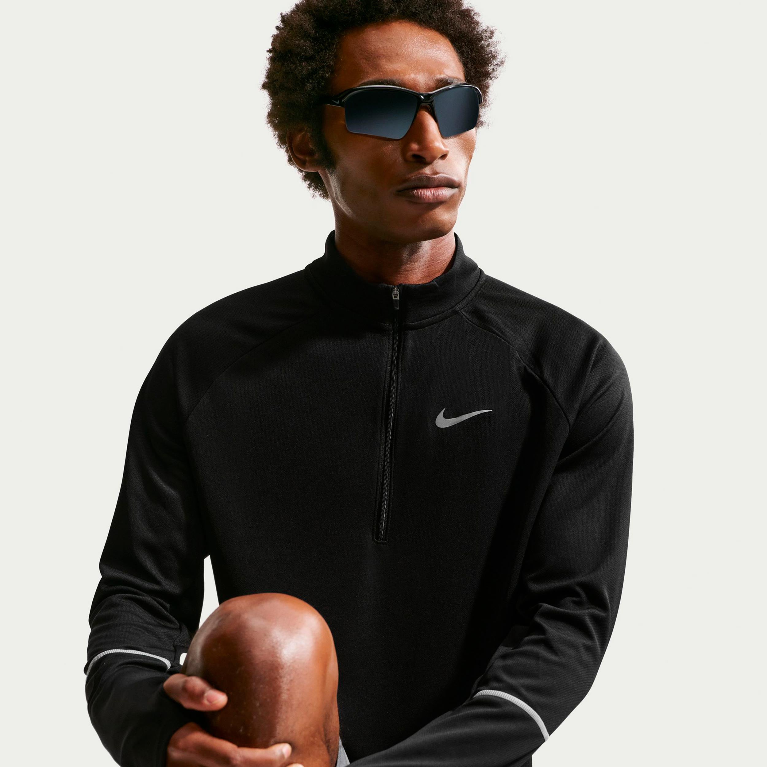 Nike Miler  Laufshirt Herren - schwarz, silber