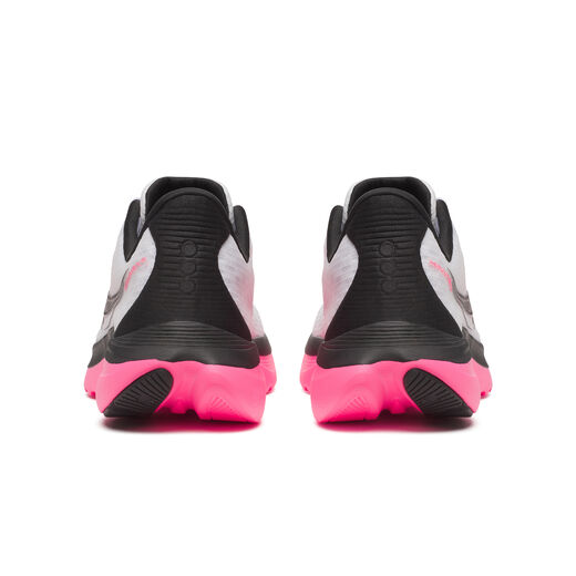 Saucony
