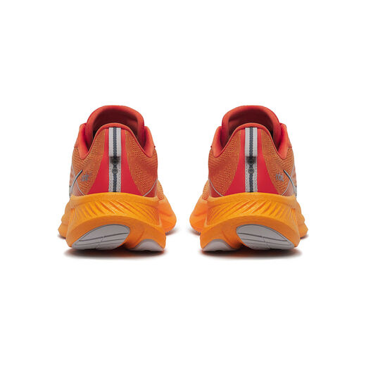 Saucony