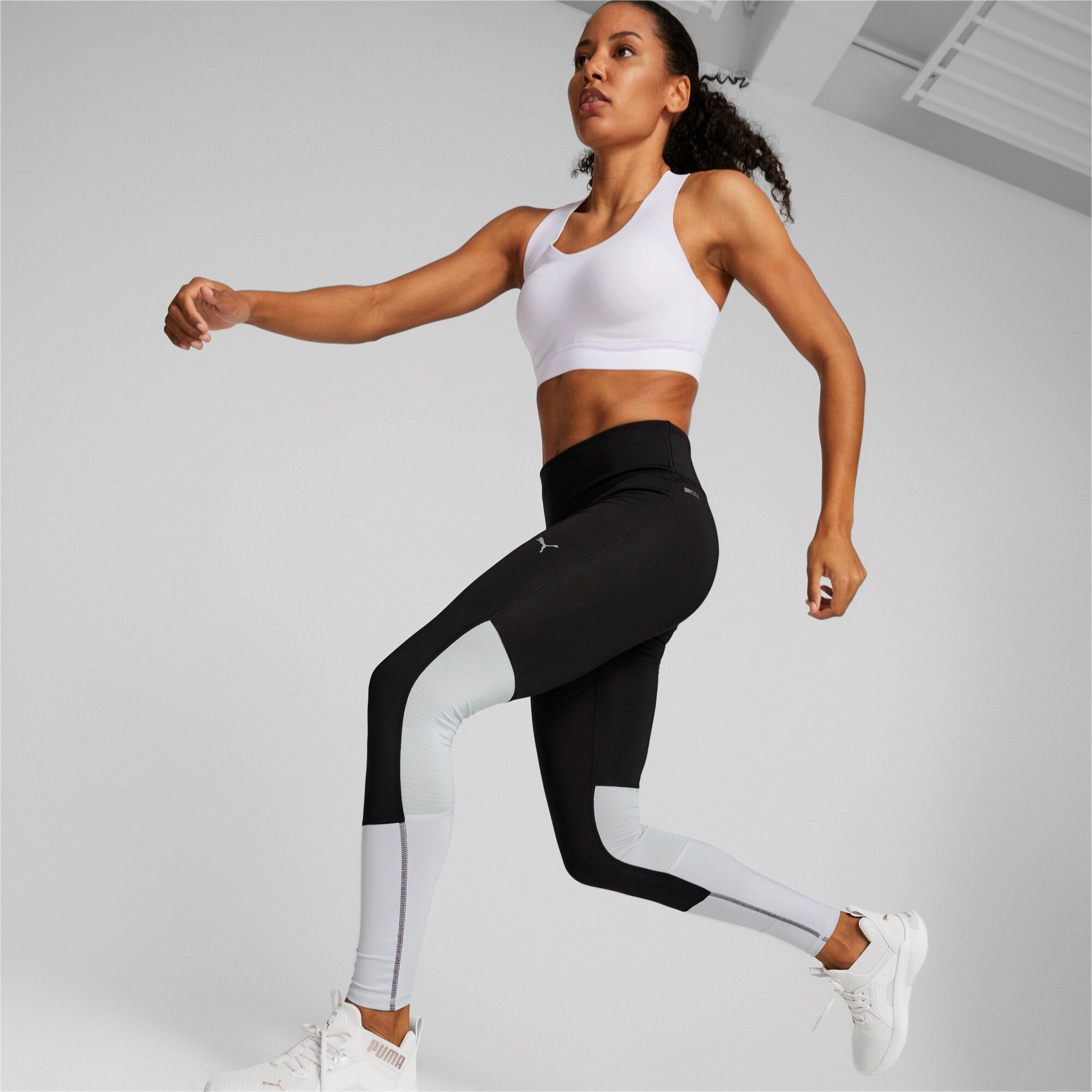 Puma Run Favorite Regular Rise Long Tight Damen Schwarz Flieder online kaufen Running Point AT