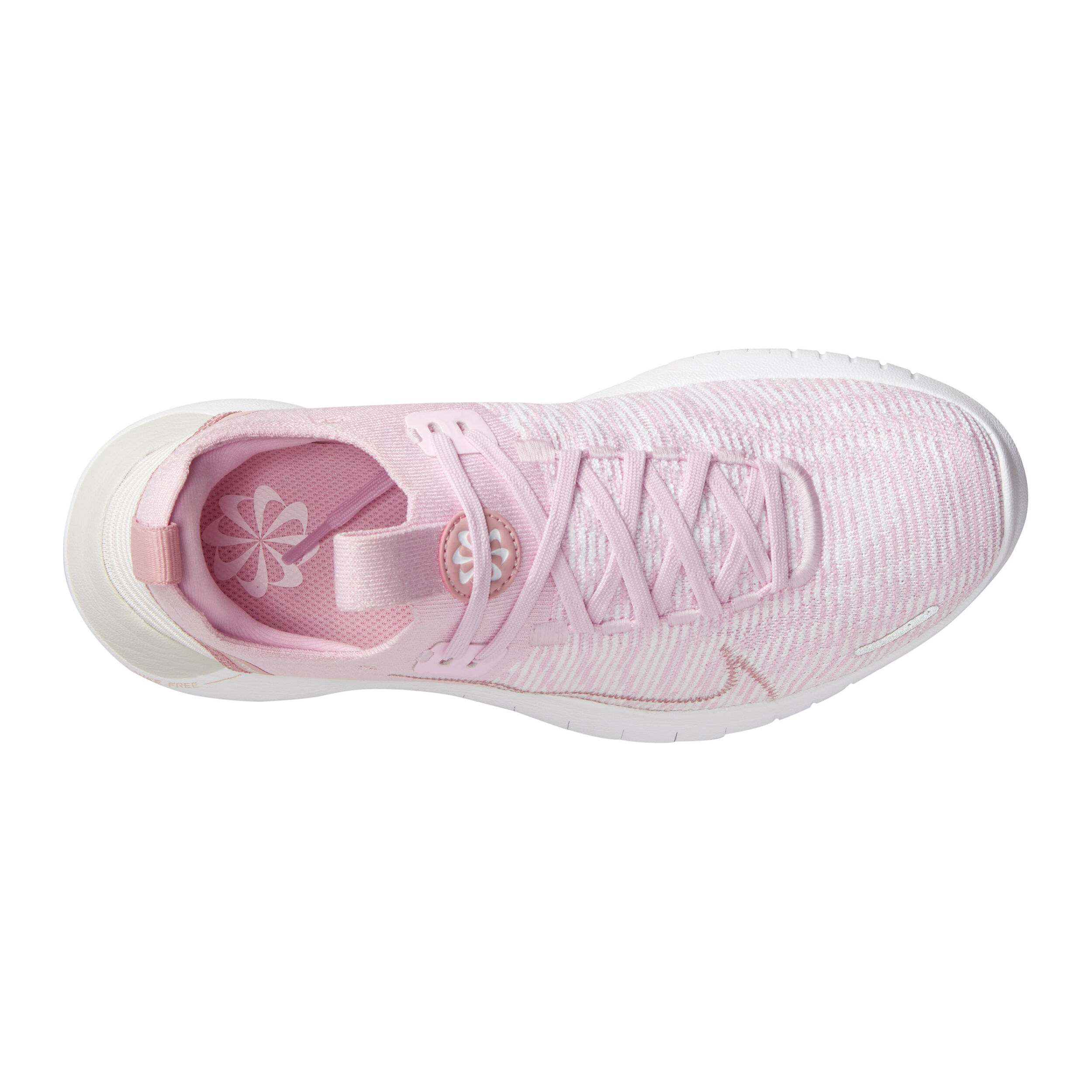 Nike flyknit shoes white sale