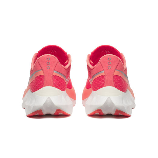 Saucony